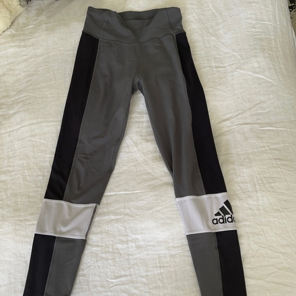 adidas Pants - adidas color block legging